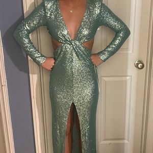 Hello Molly dress. (I removed shoulder pads)